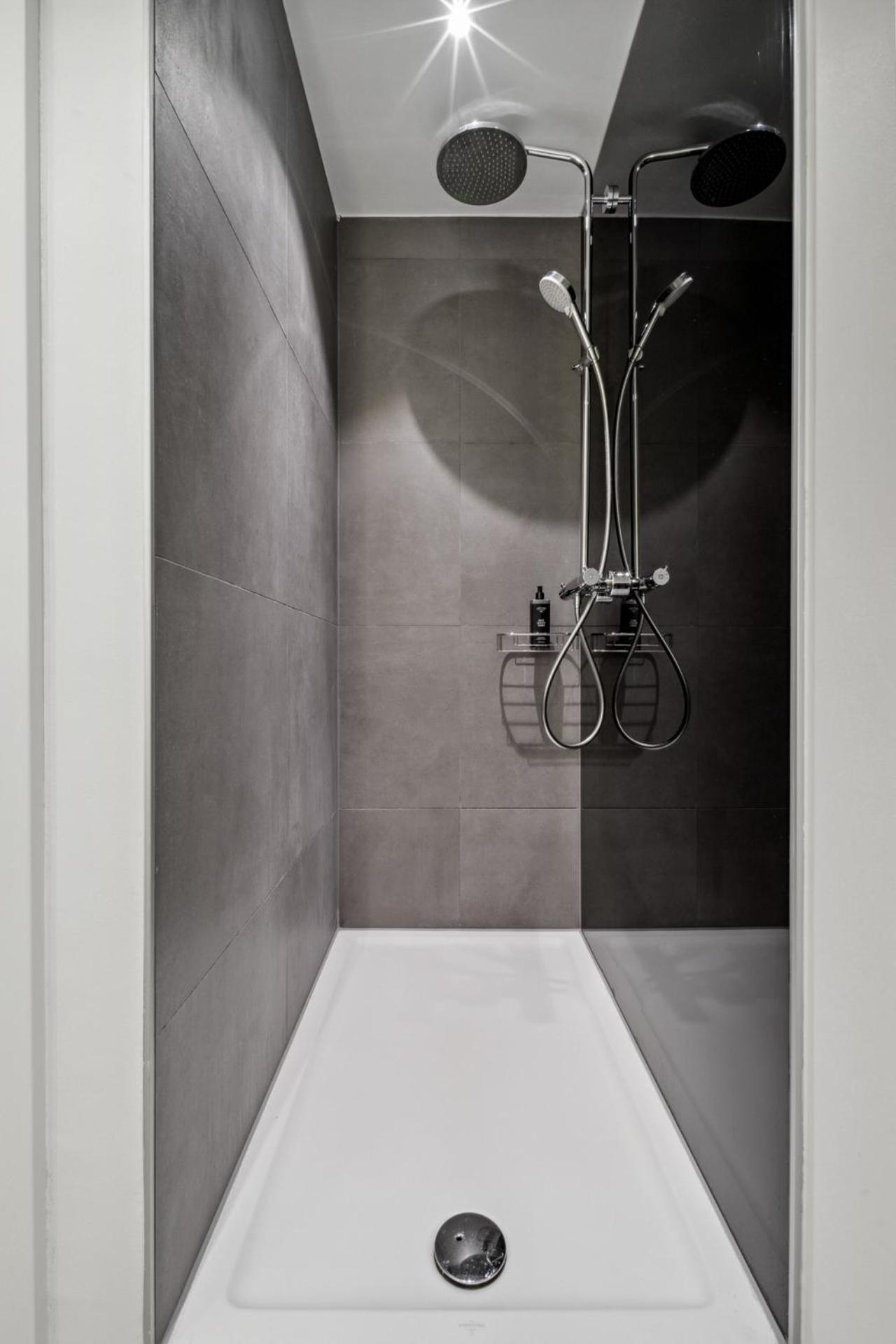 Limehome Munich Fritz-Erler Str Rom bilde