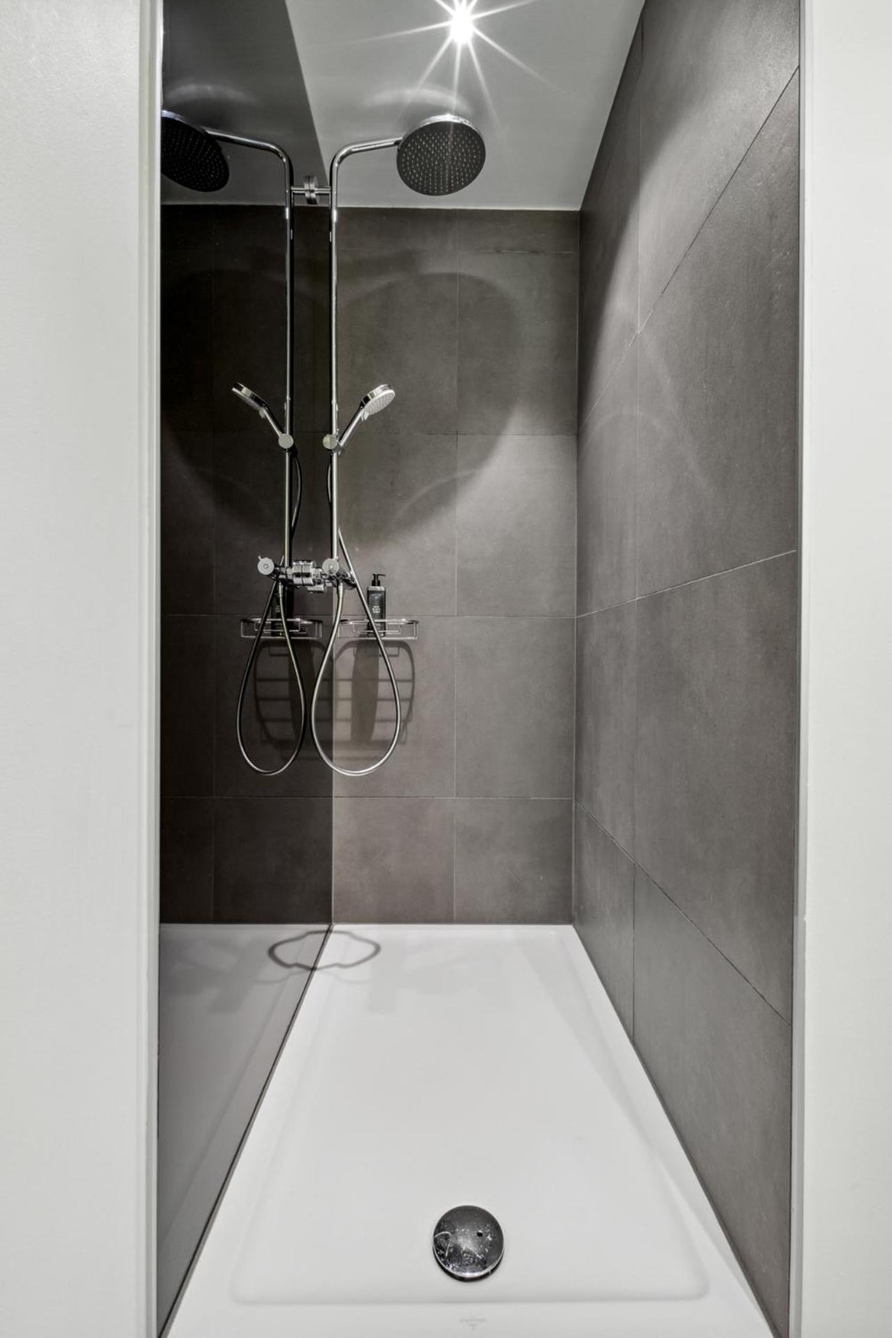 Limehome Munich Fritz-Erler Str Rom bilde