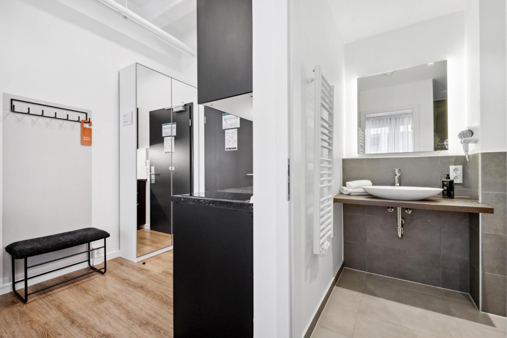 Limehome Munich Fritz-Erler Str Rom bilde